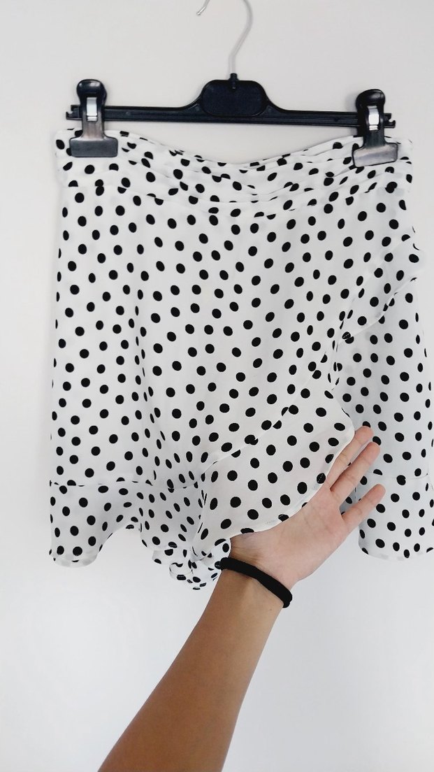 Puantiye Desenli Fırfırlı Mini Etek - Görsel 3