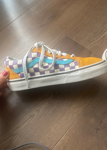 Vans Kadın Çok Renkli Bağcıklı Spor Ayakkabı - Görsel 5