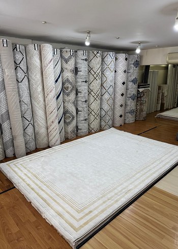 Modern Klasik Beyaz Halı