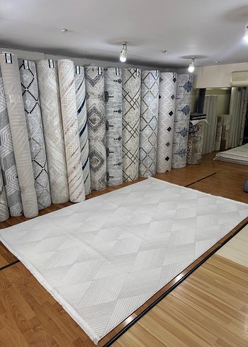 Gri Beyaz Modern Desensiz Halı
