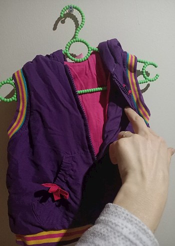 Mor Nakışlı Kız Çocuk Fermuarlı Yelek - Görsel 4