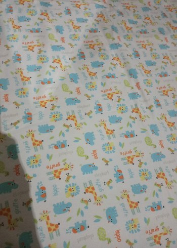 Çocuklar için pastel renkli baskılı battaniye - Görsel 3