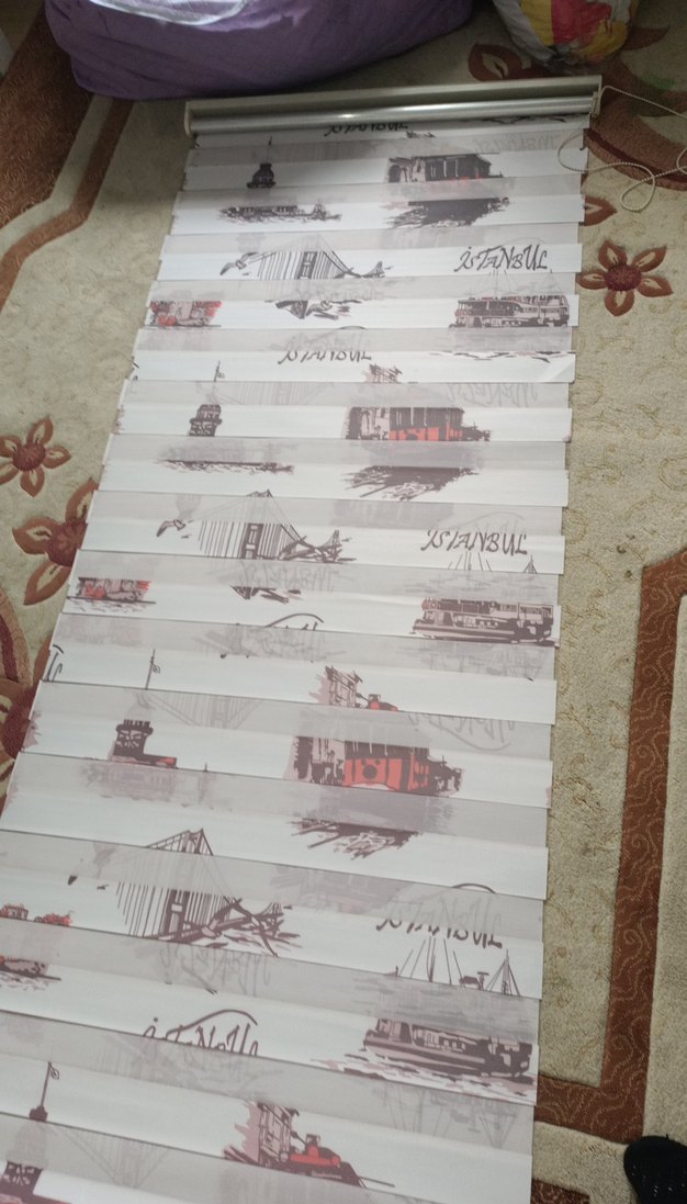 Gri Baskılı Beyaz Perde - Görsel 3