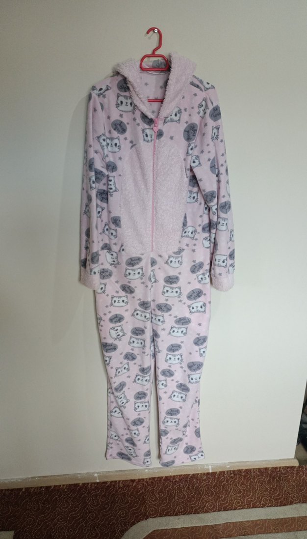 Pembe Desenli Kadın Uzun Kollu Tulum - Görsel 3