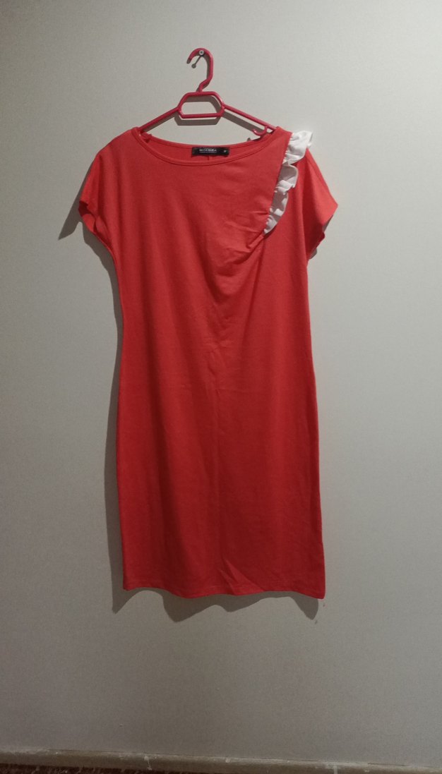 Kısa Kollu Kırmızı Midi Elbise - Görsel 2