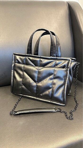 Stradivarius kapitone tote çanta