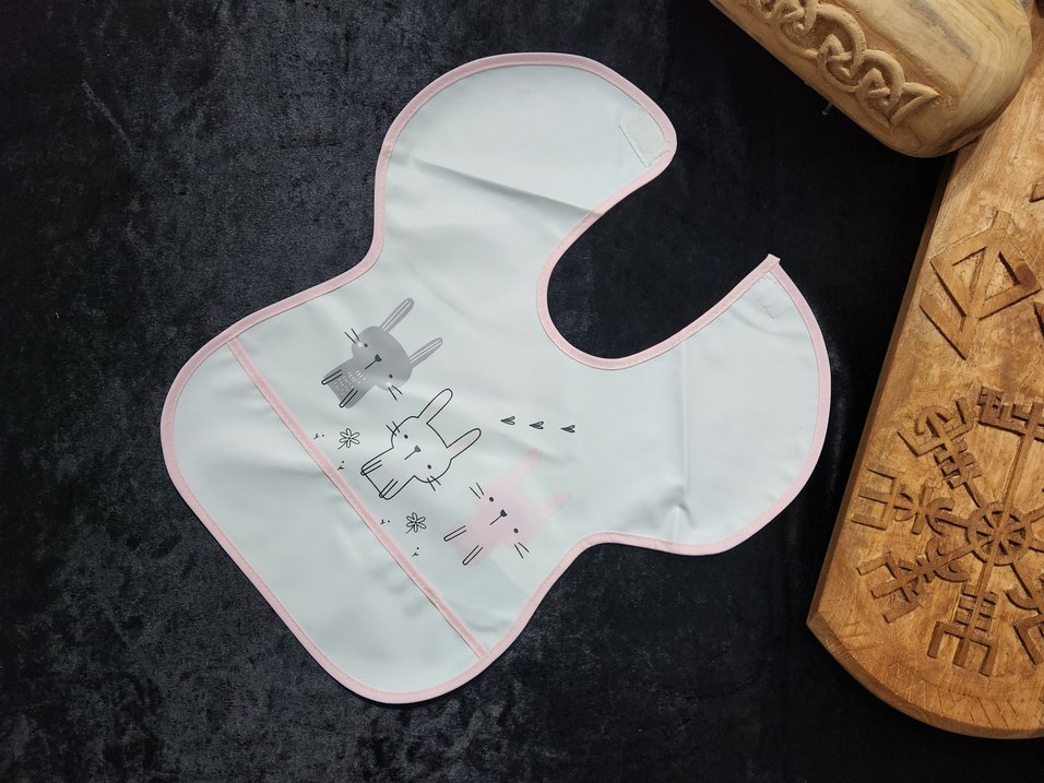 Beyaz Pastel Baskılı Bebek mama Önlüğü Büyük boy - Görsel 3