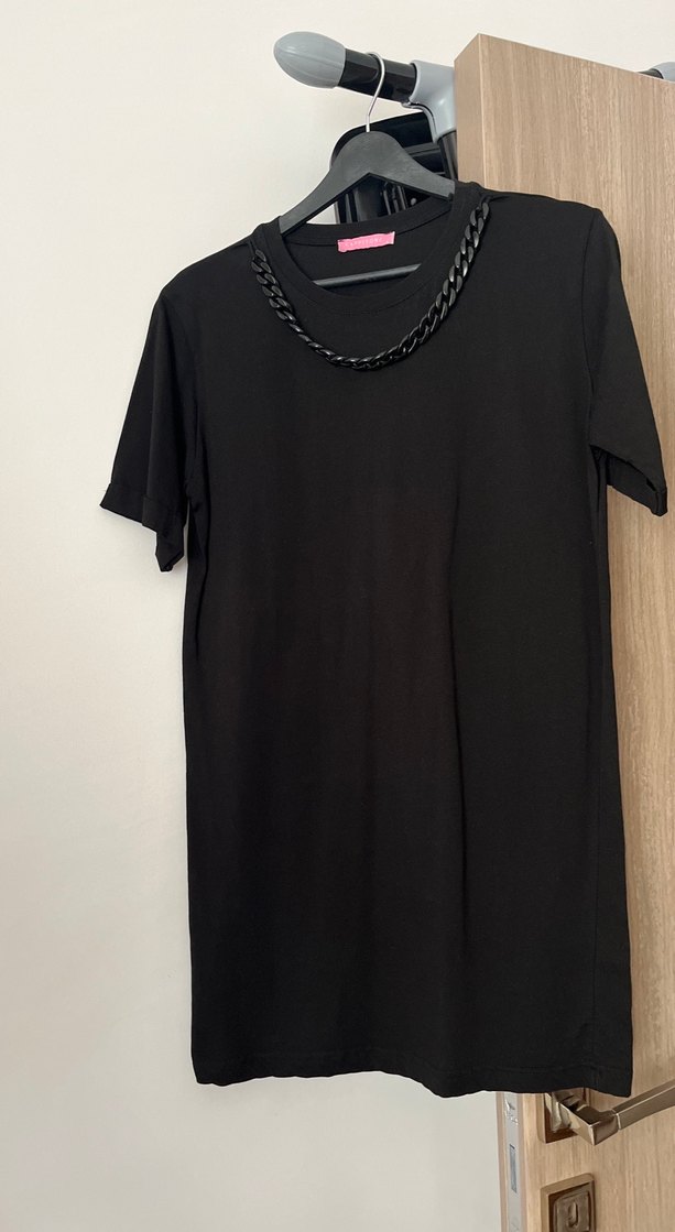 Zincir Detaylı Siyah Midi Elbise - Görsel 3