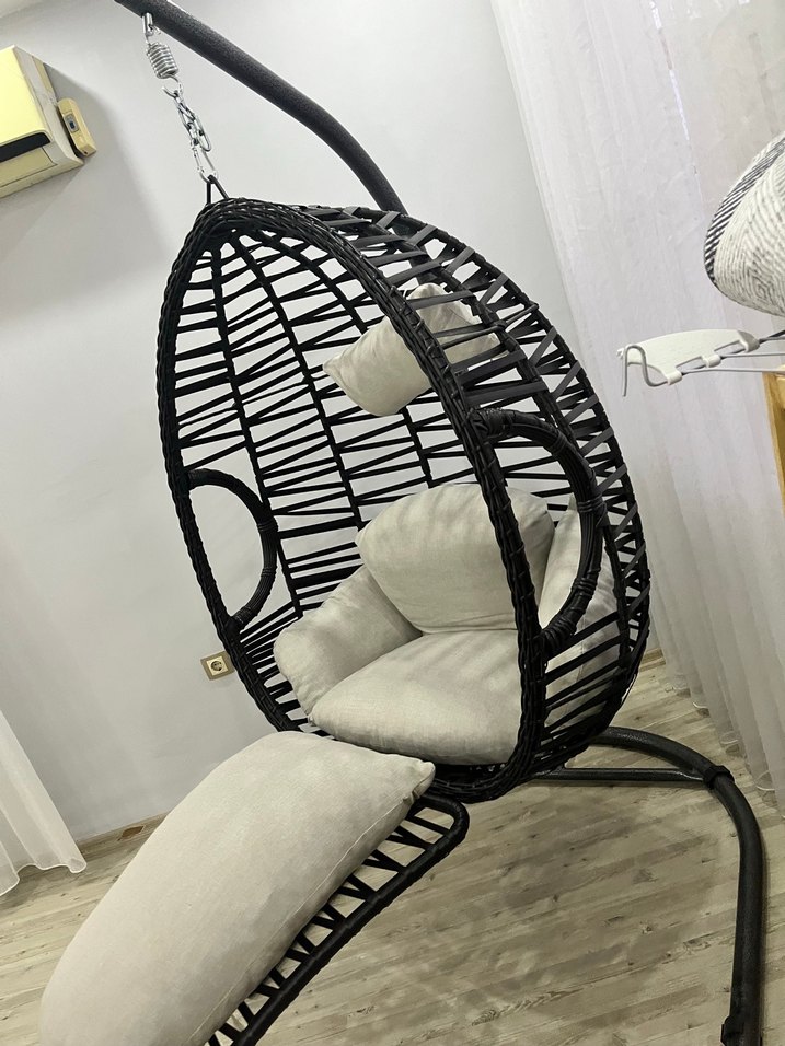 Koyu Renkli Salıncaklı Beyaz Minderli Sepet - Görsel 4