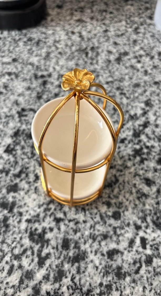 Altın Renkli İki Katlı Seramik Sunumluk - Görsel 3