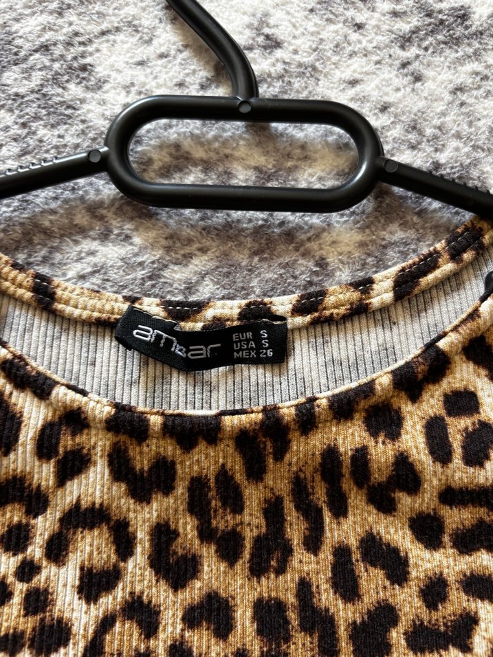 Kahverengi Leopar Desenli Kolsuz Üst - Görsel 3