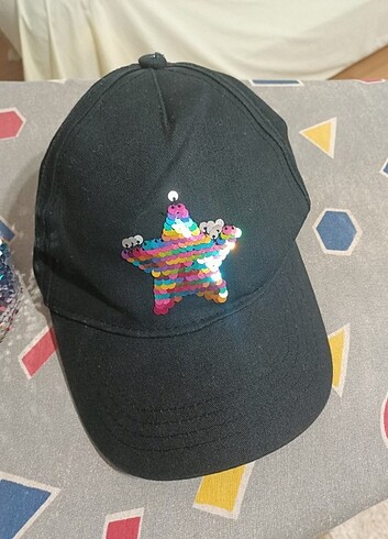 LC Waikiki LCW marka şapka ve çanta