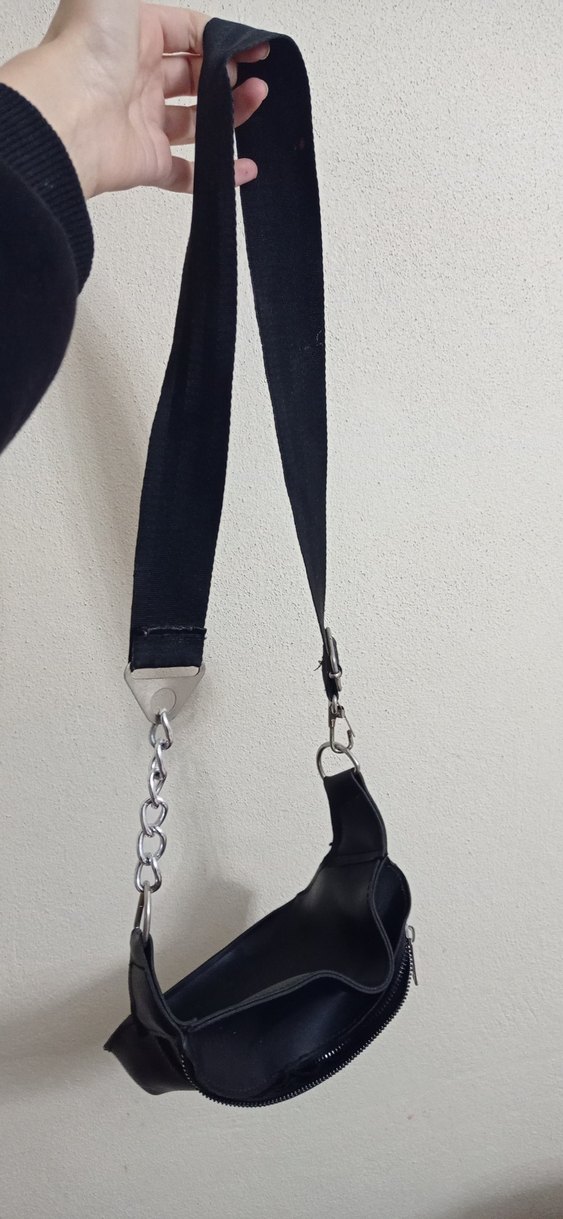 Siyah Deri Kemerli Kadın Çapraz Çanta - Görsel 2