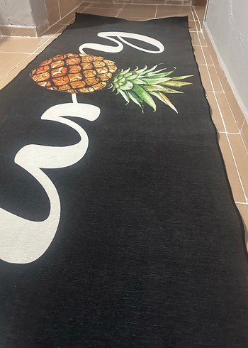 Ananas Baskılı Siyah halı - Görsel 2