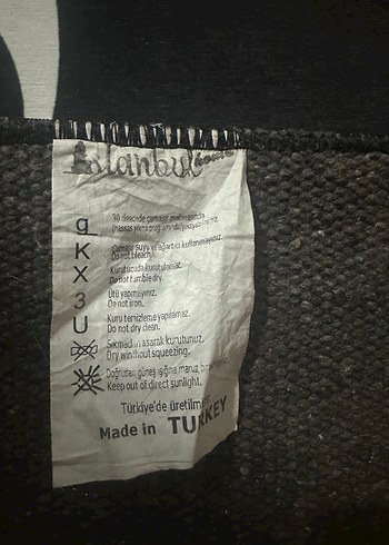 Ananas Baskılı Siyah halı - Görsel 4