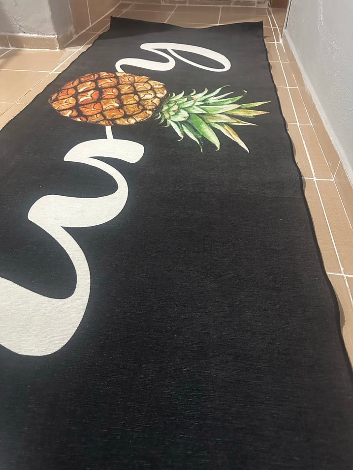 Ananas Baskılı Siyah halı - Görsel 2