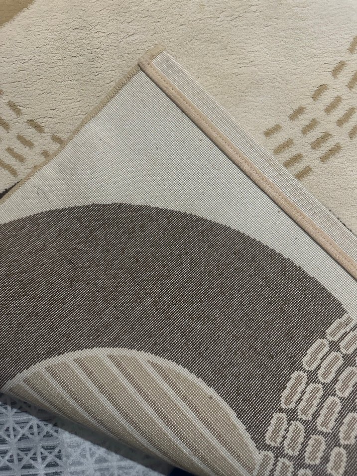 Bej ve Gri Soyut Desenli Yün halı - Görsel 3