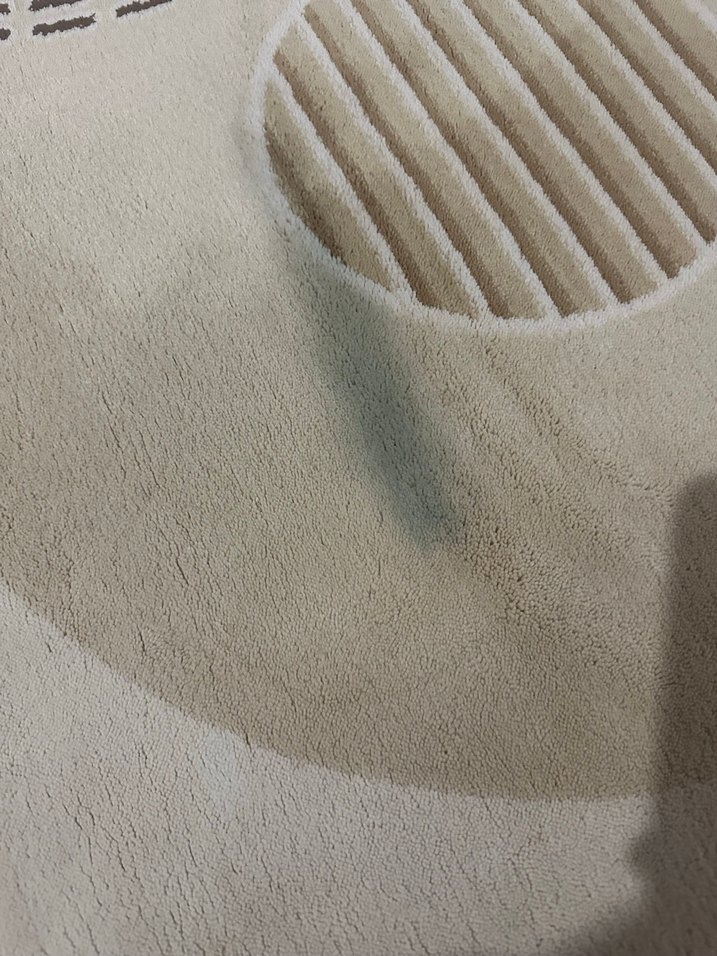 Bej ve Gri Soyut Desenli Yün halı - Görsel 4