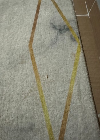 Soyut Desenli Beyaz Gri Halı - Görsel 3