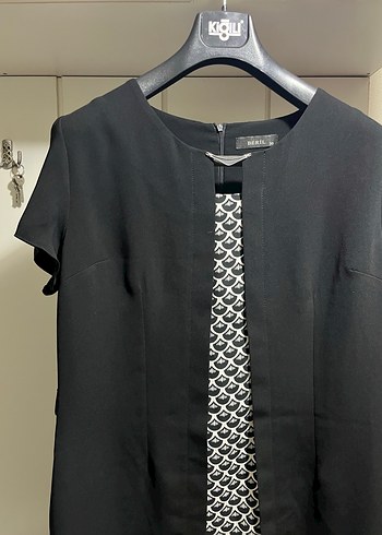 Siyah Midi Hamile Tunik, Kısa Kollu, Ofis Şıklığı - Görsel 2