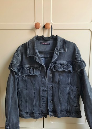 Gri Düğmeli Kadın Denim Ceket