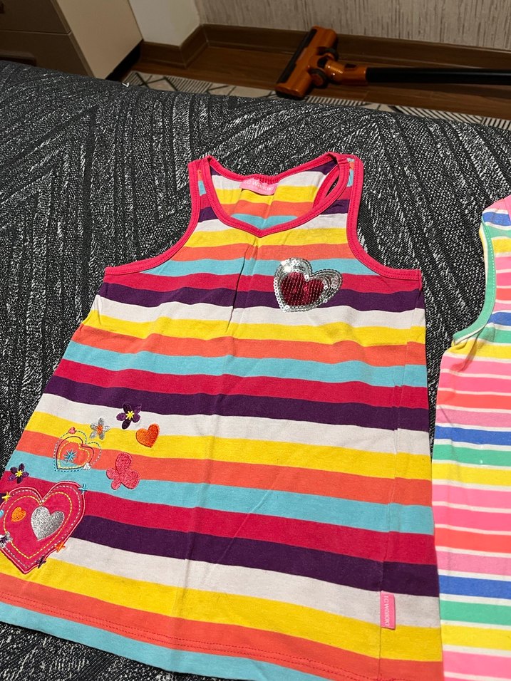 Kızlar için renkli çizgili askısız tişört - Görsel 2