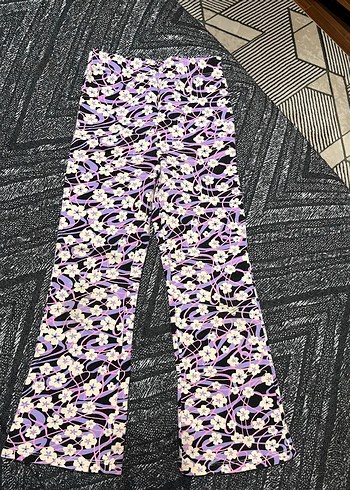 Mor Bağlama Desenli Dantel Detaylı İspanyol Paça Kız çocuk - Görsel 2