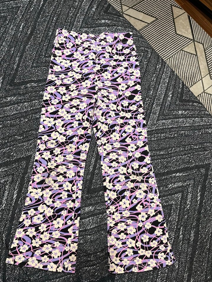 Mor Bağlama Desenli Dantel Detaylı İspanyol Paça Kız çocuk - Görsel 2