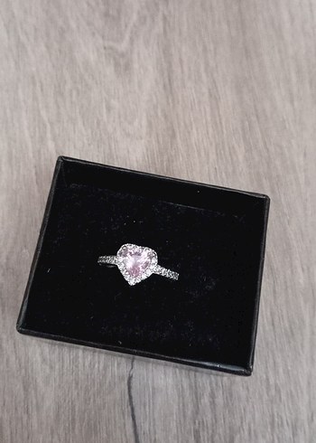 Pembe Kalp Taşlı Kadın Yüzük