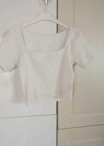 Beyaz Kısa Crop Top - Görsel 2