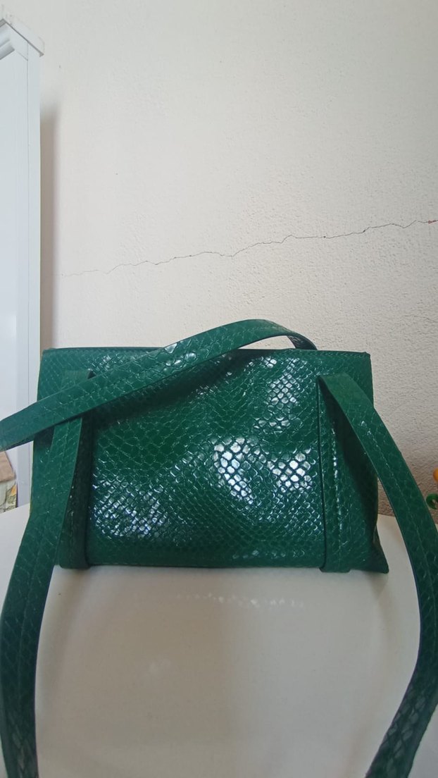 Yeşil Yılan Derisi Desenli Kadın Deri Çanta - Görsel 3