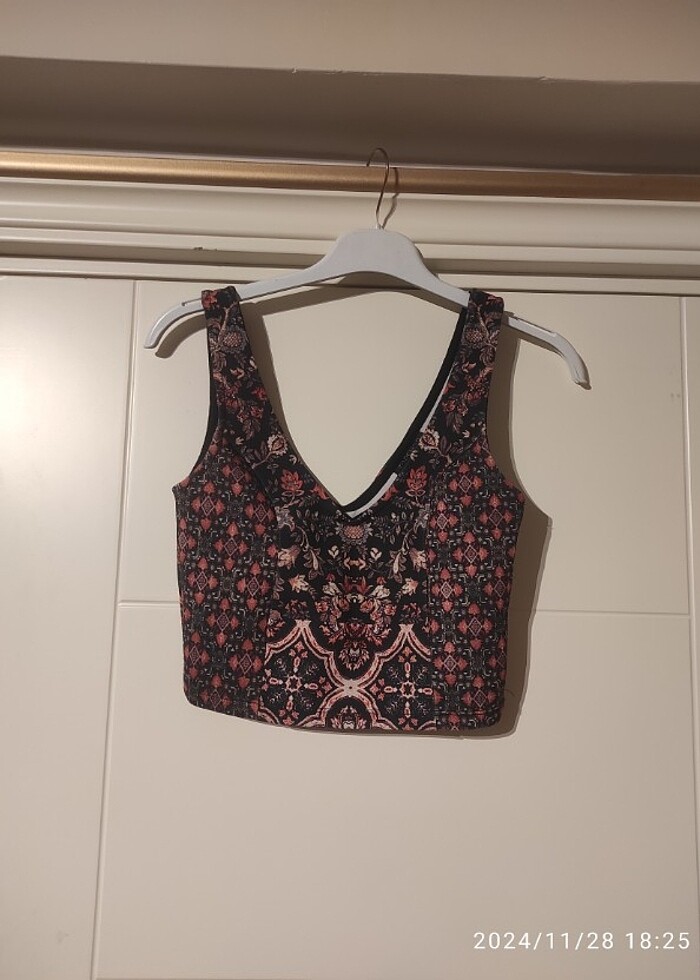 Topshop desenli crop  - Görsel 3