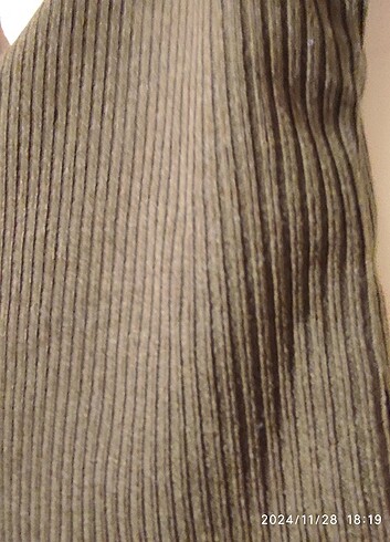 Haki askılı mini üst crop  - Görsel 9