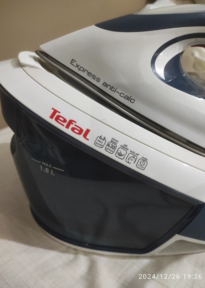 Tefal express anti-calc buhar Kazanlı ütü  - Görsel 5
