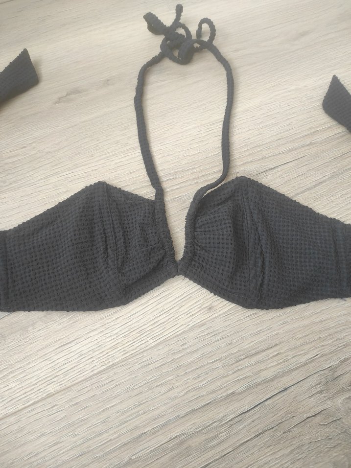 Siyah Strappy Kadın Bikini Üstü - Görsel 3