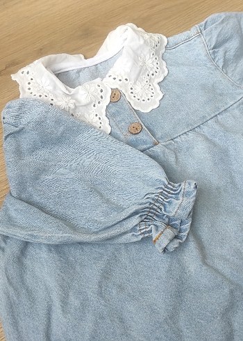 zara Düğmeli Kot Kumaşlı Kız Elbise - Görsel 4