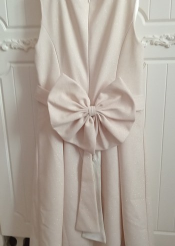 Kolsuz Beyaz Keten Kız Elbisesi - Görsel 3