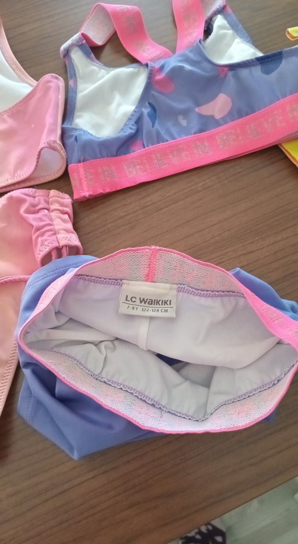 Kız Çocuk Pastel Renkli 4 Parça Mayo Seti - Görsel 3