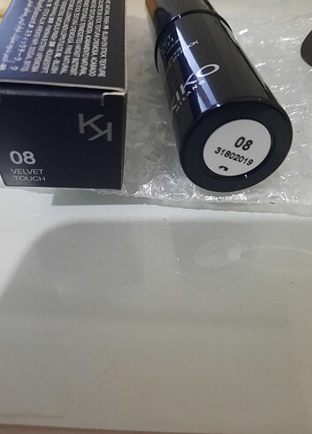 Beden Kiko milano 08 krem allık creamy stick