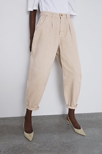 Zara Paperbag Jean