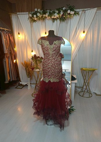 Bordo Dantelli İşlemeli Uzun Abiye Elbise - Görsel 6