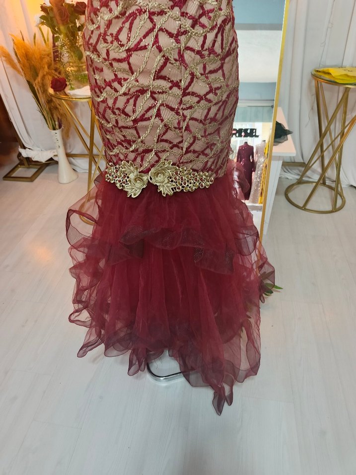 Bordo Dantelli İşlemeli Uzun Abiye Elbise - Görsel 4