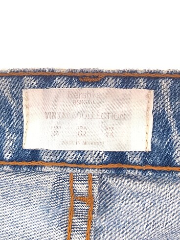 34 Beden çeşitli Renk Bershka Jean / Kot %70 İndirimli.