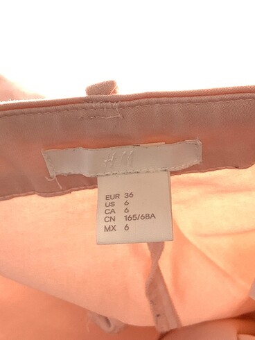 36 Beden çeşitli Renk H&M Kumaş Pantolon %70 İndirimli.