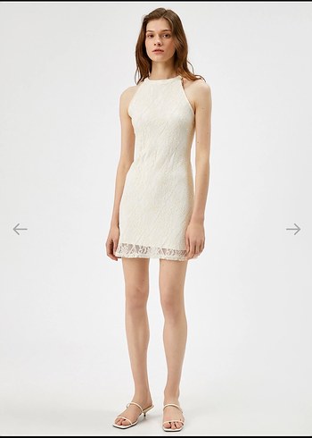 Dantel Detaylı Beyaz Kolsuz Midi Elbise - Görsel 2