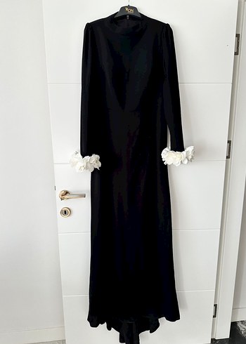 Siyah Uzun Kollu Yüksek Yakalı Abiye Elbise - Görsel 2