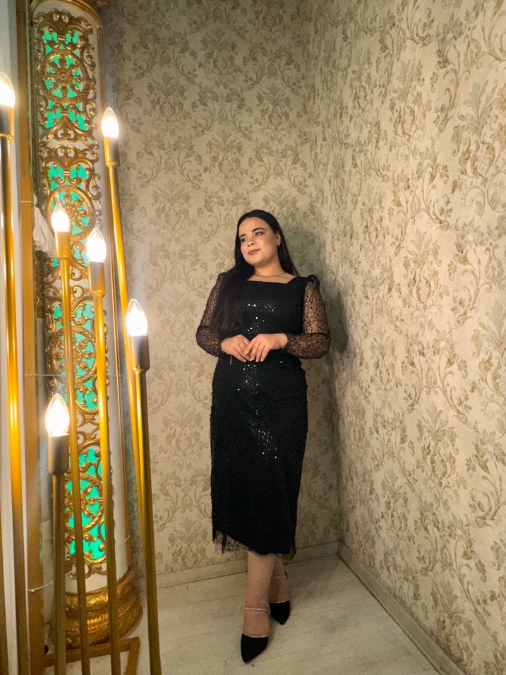 Dantel Detaylı Siyah Uzun Kadın Elbise 42-44 beden - Görsel 2