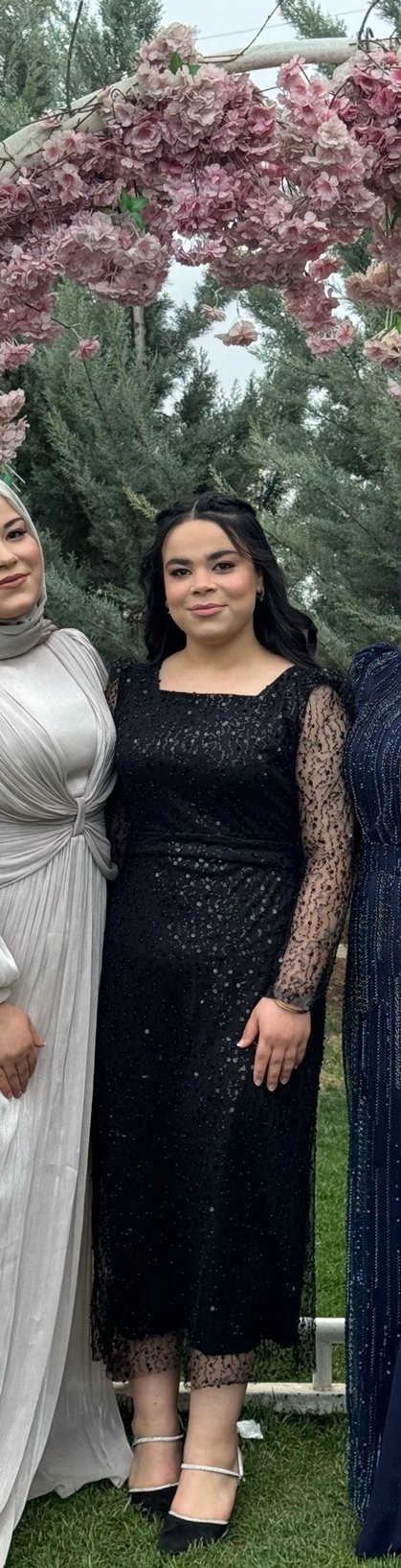 Dantel Detaylı Siyah Uzun Kadın Elbise 42-44 beden - Görsel 3