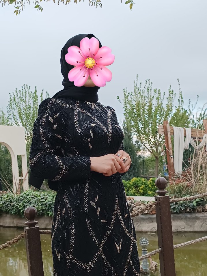 Uzun Siyah Gotik Desenli Abiye Elbise - Görsel 3