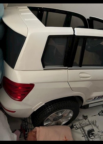 Beyaz Parlak Pilsan Elektrikli Binici Araba - Görsel 6